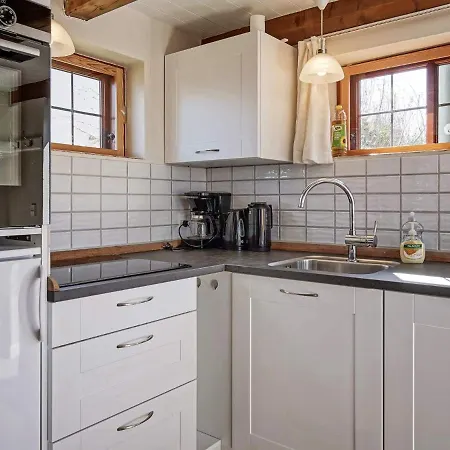 別荘 Two-bedroom Holiday In 1